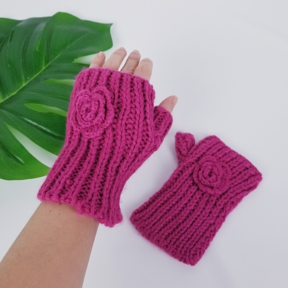 Lane Bryant Cable Knit Visor Beret Cap Hat - Picture 4 of 5